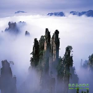 【長(zhǎng)沙往返線路3】：張家界、天子山、黃龍洞、天門(mén)仙山四日游