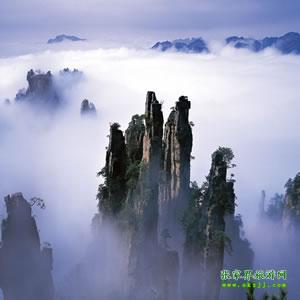 暑期夏令營湘西精華旅游線路：長沙、韶山、張家界、鳳凰純玩8日游