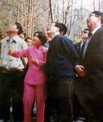 �f����E��